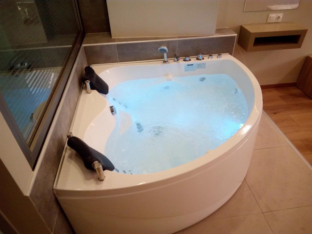 Utopia Luxury Apartment La Canea Esterno foto